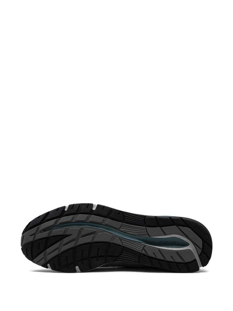 Sneaker 991