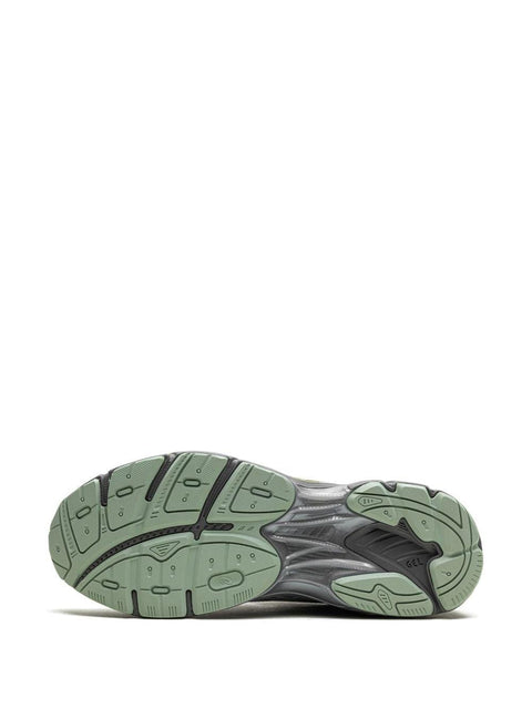 Sneaker con logo