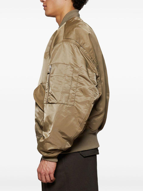 Bomber Broad