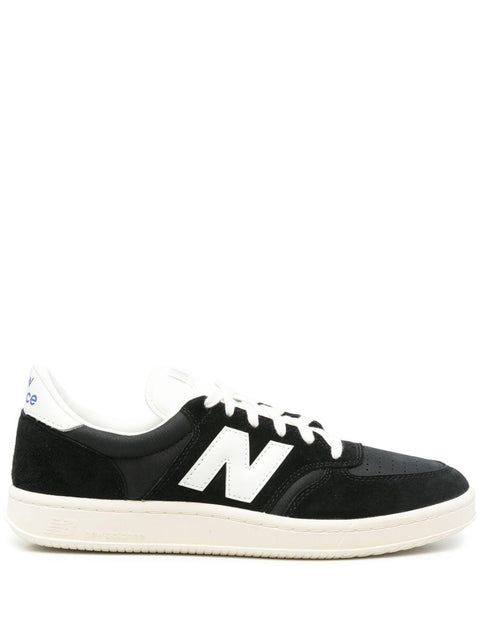 Sneaker T500