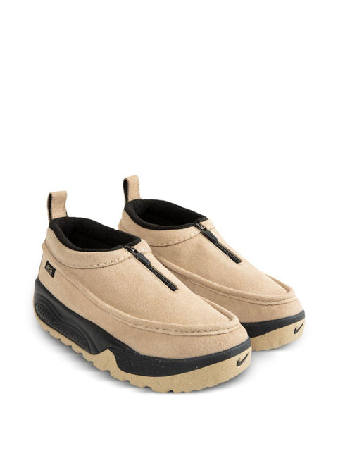 Sneaker ACG Izy