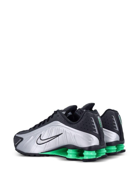Sneaker Shox R4 HQ1988 006 NIKE