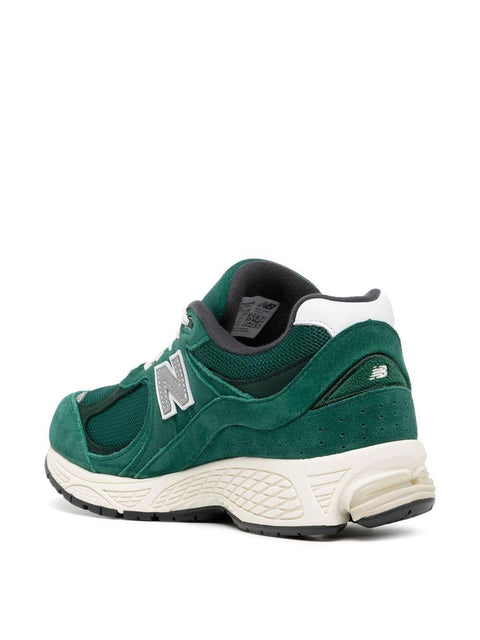 Sneakers R 2002