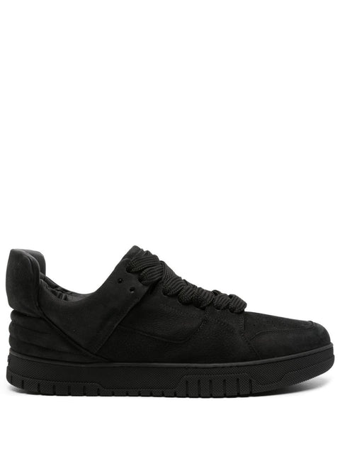 Sneaker V2