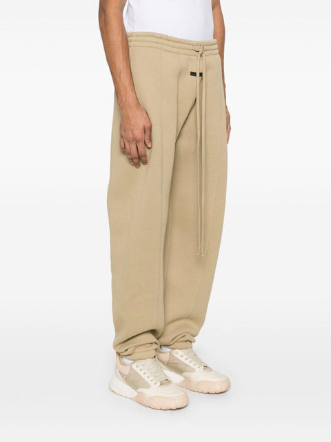 Pantalone Forum