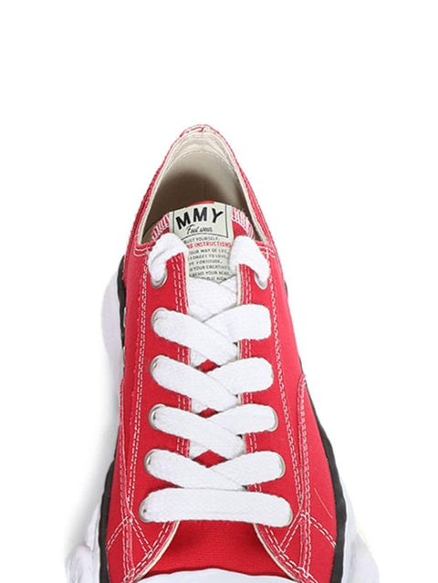 Sneakers Peterson