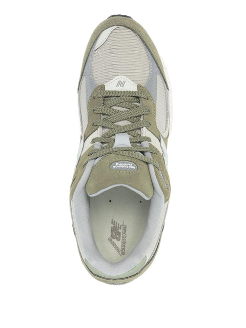Sneakers 2002R