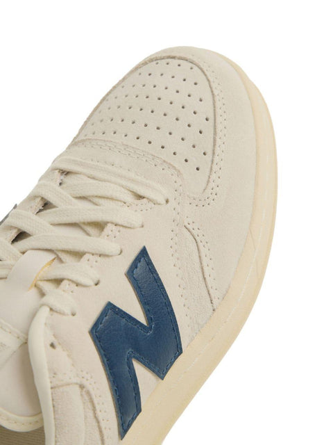 Sneaker T500
