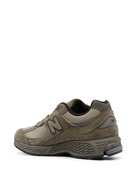 Sneaker 2002R