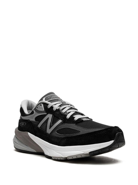 Sneakers 990 V6