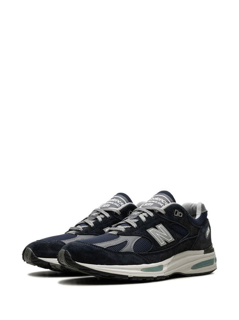 Sneakers 991v2