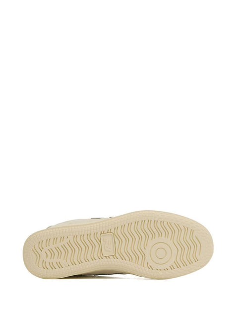 Sneaker T500