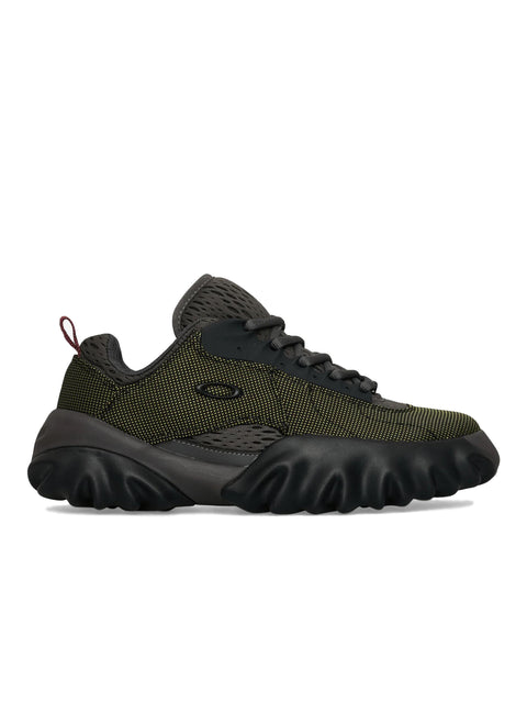 Sneaker Chow Saw
