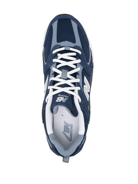 Sneaker 530