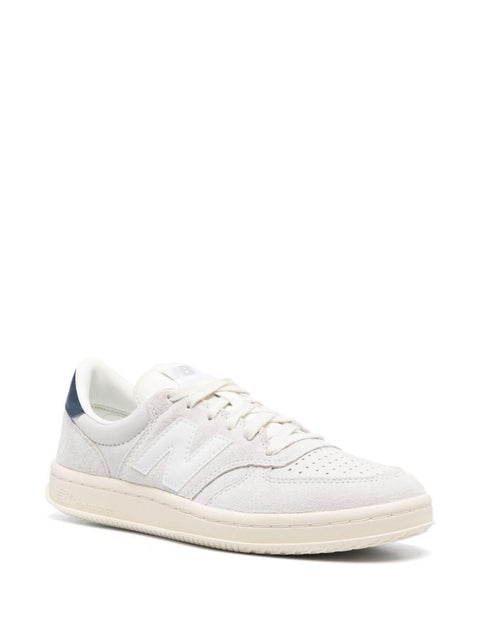 Sneaker T500