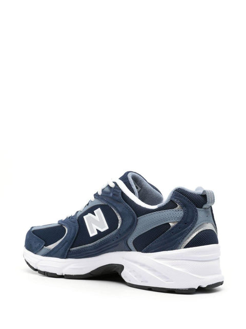 Sneaker 530